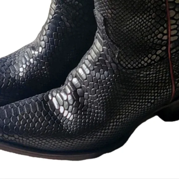 Freebird Miramar Black Textured Ankle Boots - Picture 9 of 16